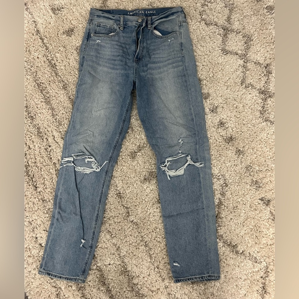 American Eagle Outfitters Classic Blue Denim Mom Jeans Long!